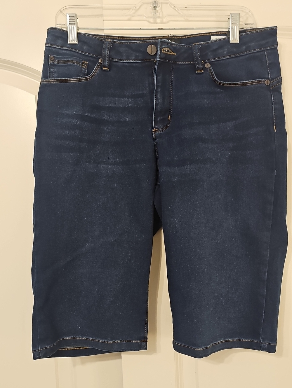 Jones New York Signature Light Blue Jeans